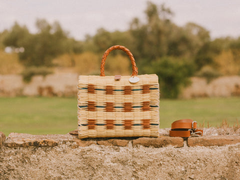 Genoveva hand-woven bag /<i>Mala Genoveva</i>