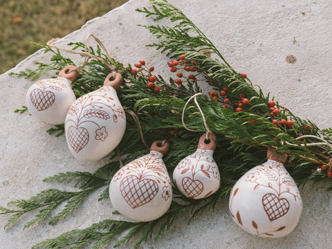 Barrocal Christmas Baubles / <i> Enfeites de Natal Barrocal</i>