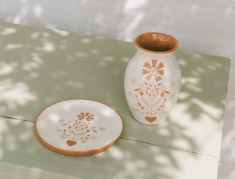 Barrocal Espiga Vase / <i> Jarra da Espiga Barrocal</i>