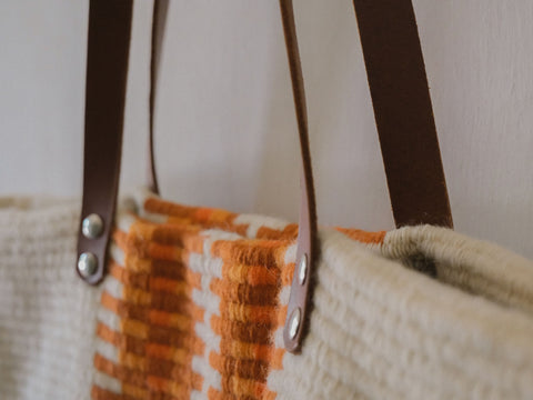 Barrocal Hand-woven Bag, Terracota /<i>Saco de lã Barrocal, Terracota</i>