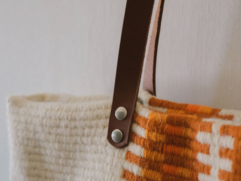 Barrocal Hand-woven Bag, Terracota /<i>Saco de lã Barrocal, Terracota</i>