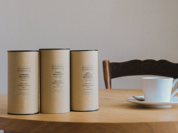 Barrocal set of organic tea / <i>Conjunto de chás biológicos Barrocal</i>
