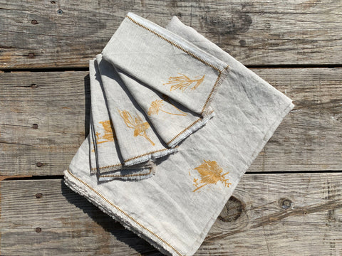 Barrocal handprinted linen tablecloth / <i>Toalha de mesa em linho estampada à mão</i>